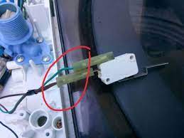 Sebenarnya, mesin basuh automatik yang rosak ni bukan sesuatu yang luar biasa pun. Klinik Peti Ais Dan Mesin Basuh Mesin Basuh Sharp Error Le