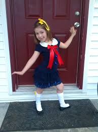 Diy Girls Costume Madeline Book Character Dress Up Day Little Girls Style Little Girl Fashion Diy Girls Costumes Book Characters Dress Up