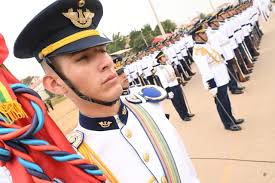 NotaDePrensa 𝗘𝗻 𝗲𝗹 𝟭𝟵𝟵 𝗮𝗻𝗶𝘃𝗲𝗿𝘀𝗮𝗿𝗶𝗼 𝗱𝗲 𝗹𝗮𝘀  𝗙𝗙.𝗔𝗔., 𝗣𝗿𝗲𝘀𝗶𝗱𝗲𝗻𝘁𝗲 𝗔𝗿𝗰𝗲 𝗱𝗲𝘀𝘁𝗮𝗰𝗮 𝗮 𝗹𝗮  𝗶𝗻𝘀𝘁𝗶𝘁𝘂𝗰𝗶𝗼́𝗻 𝗺𝗶𝗹𝗶𝘁𝗮𝗿 𝗲𝗻 𝗹𝗮  𝗰𝗼𝗻𝘀𝗼𝗹𝗶𝗱𝗮𝗰𝗶𝗼́𝗻 𝗱𝗲 𝗹𝗮 𝗱𝗲𝗺𝗼𝗰𝗿𝗮𝗰𝗶𝗮 𝘆 𝗹𝗮 ...