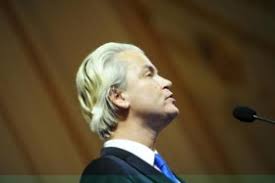 Geert wilders met donker haar. Is Dit Waarom Geert Wilders Zijn Haar Blond Laat Kleuren Het Nieuwsblad Mobile