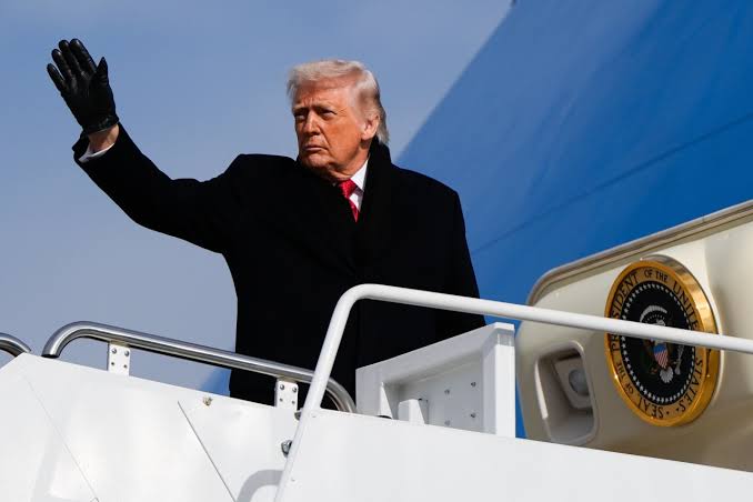 How Trump Went From 'Locked and Loaded' to Hitting Pause on Striking Iran -  WSJ