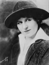 Winifred KINGSTON : Biography and movies