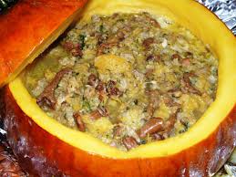 Voila Une Super Facon De Manger Ces Magnifiques Courges Que Nous Pouvons Trouver En Ce Moment Je Dois Vous Avouer Courge Farcie Recette Courge Recette Legume