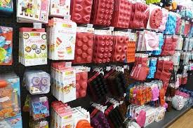 Nos concepteurs de cuisines réalisent pour vous le projet qui répondra à vos attentes. Qui Connait Une Bonne Boutique Qui Vende Des Accessoires De Cuisine J Ai Decide De Me Mettre A La Patisserie Qui Connait Un Bon Toulouse
