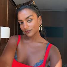 Simone Ashley via Instagram ✨