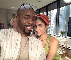 However, he grew up in kansas city, missouri. Stephen Conrad Moore On Twitter Ha Ha Guess Who S Coming Over To Scarlet To Get Some Snacks Theboldtype Theboldtypechat Blackpeoplesnacktime Brownpeoplesnacktime Https T Co Vtafkb4xx3