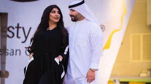 أهم أفكاره هو الاهتمام بعمل أهل المدينة، ويمثل 35% من إجمالي المسلمين. Ø³Ø§Ø±Ø© Ø§Ù„ÙƒÙ†Ø¯Ø±ÙŠ ÙˆÙŠÙƒÙŠØ¨ÙŠØ¯ÙŠØ§ Ø§Ù„Ù…Ø±ØªØ¨Ø© Ù†ÙŠÙˆØ²