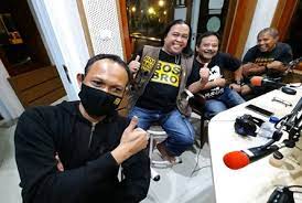 Bens radio 106.2 fm, jakarta, indonesia. Sebelum Siaran Bens Cafe Ternyata Penyiarnya Shooting Temu Lawak Betawi Onlinenews Id