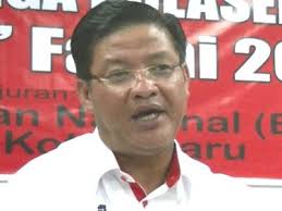 Encik christopher bin mandut setiausaha politik kepada menteri di jabatan perdana menteri (hal ehwal sabah dan sarawak). Setiausaha Politik Najib Juga Tidak Yakin Najib Kekal Pm Selepas Pru13 Nanti Suara Pakatan Daily