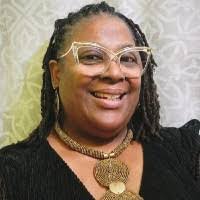 Iris Hood's Instagram, Twitter & Facebook