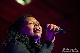 QM-Live: 22-dicembre-2012 Foto concerto FOCUS