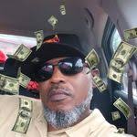 Dujuan Mccray's Instagram, Twitter & Facebook