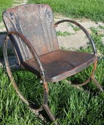 Advertisement Vintage Metal Lawn Chair Google Search Metal Lawn Chairs Vintage Outdoor Furniture Wrought Iron Patio Furniture
