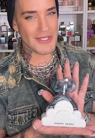 Ariana Grande Mod Perfume Daniel Rene