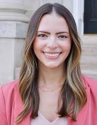 Amanda Ogden's Instagram, Twitter & Facebook