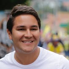 Eduardo Chacon (@EDD_chacon)