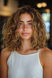 Janine Costa (janinecost)