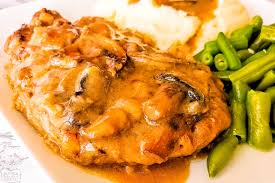 Apr 06, 2017 · burger steak with tender beef patties smothered in a rich mushroom gravy. Dutch Oven Cube Steak And Gravy Butter With A Side Of Bread