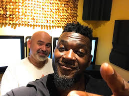 Solo faltan 102 días para semana santa. No se deprima porque mañana ya es 2  de enero 😉