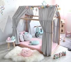 Hausbett Spielzimmer Fur Madchen Bei Fantasyroom Online Kaufen Rosa Madchen Zimmer Kinder Zimmer Kinderzimmer