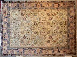 Look up words and phrases in comprehensive, reliable bilingual dictionaries and search through billions of online translations. Auktionshaus Von Bruhl Best Of Estimando De 13 03 2021 Teppiche Sehr Grosser Teppich In Beige Baumwolle