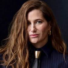 Beatriz B Pires (@therealbiab)