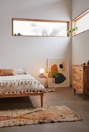 Untuk desain rumah minimalis, jendela berukuran kecil tidak begitu banyak digunakan. 10 Inspirasi Jendela Kamar Minimalis Interiordesign Id