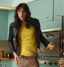 The first two, he was auditioning for nikki sixx, and then the last four for tommy lee. Tommy Lee Is Played By Machine Gun Kelly In First Trailer For Upcoming Motley Crue Biopic The Dirt Daily Mail Online