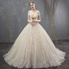 Check spelling or type a new query. Strange Feeling Brautkleider 2018 Champagnerfarbene Hochzeitskleider Hochzeitskleid Ballkleid