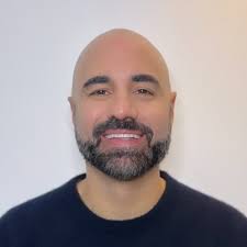 Social Capital and the Immigrant Experience