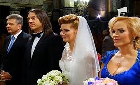 Gabriela vranceanu firea a anuntat in platoul acces direct ca in vara acestui an urmeaza sa organizeze nunta cea mare, atat de mult promisa. Sandra Stoicescu Nunta De Bumbac Ce Cadou I A Facut Nasa Gabriela Firea