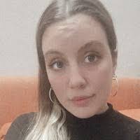 Melina Tello's Instagram, Twitter & Facebook