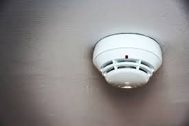 La instalación y el correcto mantenimiento de detectores de humo en su vivienda son factores que pueden salvarle la vida en caso de accidentes cotidianos en todo el. La Utilidad De Los Detectores De Humo En El Hogar Por Detectores Pro Notas De Prensa