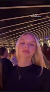 Vídeos de Berta (@bertagallardofans) con «sonido original