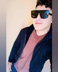 Busca Con Quien Progresar, No Con Quien Repetir Rutinas Del Pasado.✍️