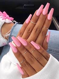 Dip powder or sns nails are now the trendy nails. Dip Powder Nails Guide And Design Ideas For 2021 The Trend Spotter