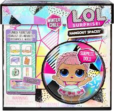 Viene con 4 accesorios sorpresa. Amazon Com Lol Surprise Winter Chill Hangout Spaces Juego De Muebles Con Muneca Sk8er Ice Sk8er Mas De 10 Sorpresas Con Accesorios Para Juego De Casa De Munecas Lol Juguete Coleccionable