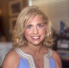 The Miss Mississippi Corporation mourns the loss of former contestant Beth  Richards. Our deepest condolences to her friends, family and the Miss  Mississippi community.