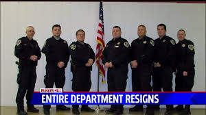 Town S Entire Police Dept Resigns Indiana Police Police Force Resignation