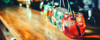 Di crodo da cui prende il. Aperitivo Estivo Alcoliche O Analcoliche Idee Di Successo