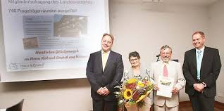 Ärger und streit mit dem mieter sind so oft vorprogrammiert. Haus Grund Worms Gratuliert Maria Und Roland Emrich Zu Hauptgewinn Nibelungen Kurier Die Zeitung Fur Worms Und Das Nibelungenland