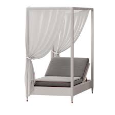 Comoda grande para dormitorio comprar cama plegable segunda mano como tomar fotos a bebes en casa comoda muebles ikea dormitorio comprar colchas de. White 1 Seater Daybed With Canopy Cprn Homood Artemest