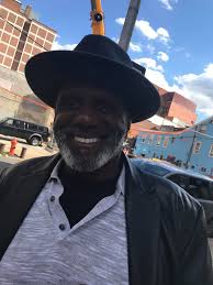 Just throwing some names in of people I knew when I lived in east street  1948 to 1961.lan Jerome Geoffrey barber.steven Moore .Robert  higgingboton.tommy summers.graham mcqueon.valerie eastern.bobby Farrel Tina  Charles worth.danby charleswoth.billy