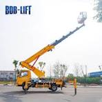 30 M Lifting Bucket Truck Mobile Crane Hydraulic Aerial Cage High Altitude  Operation Truck