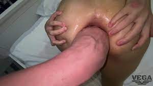 ANAL STRETCHING & GAPE FUCKING - ePorner Video