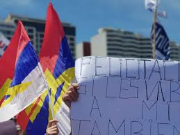 El fa solo será un nombre si pierde sus banderas. La Imagen Que Recorre El Mundo Felicitaciones Si A Usted Le Va Bien A Mi Tambien Me Va Bien 970 Universal