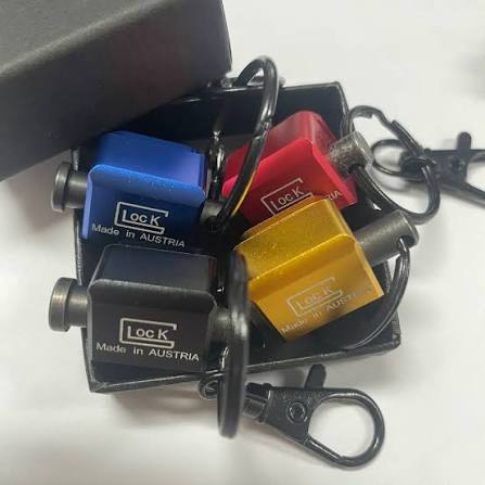 G Steel Switch keychain #glock #glock19 #glock19x #glock22 #glock26  #glock23 #glock21 #glock34 #glock45 #glock43 #glock43x #glock17 #glock30  #fyp #fullauto #usa