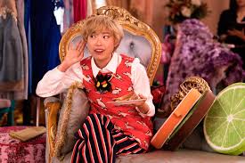 Nora lum2 ,3 known professionally as awkwafina, is an american actress, comedian, internet personality, rapper, author, and television host. Crazy Rich Asians Meet Awkwafina Breakout Star Rapper Rolling Stone