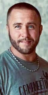 Ethan Crews's Instagram, Twitter & Facebook