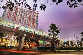 Panduan wisata memutuskan untuk mengakhiri perjalanan panjang kami menulis artikel wisata selama lebih dari 10 tahun. Summarecon Bekasi Miliki 5 Spot Foto Yang Sayang Dilewatkan News On Rcti